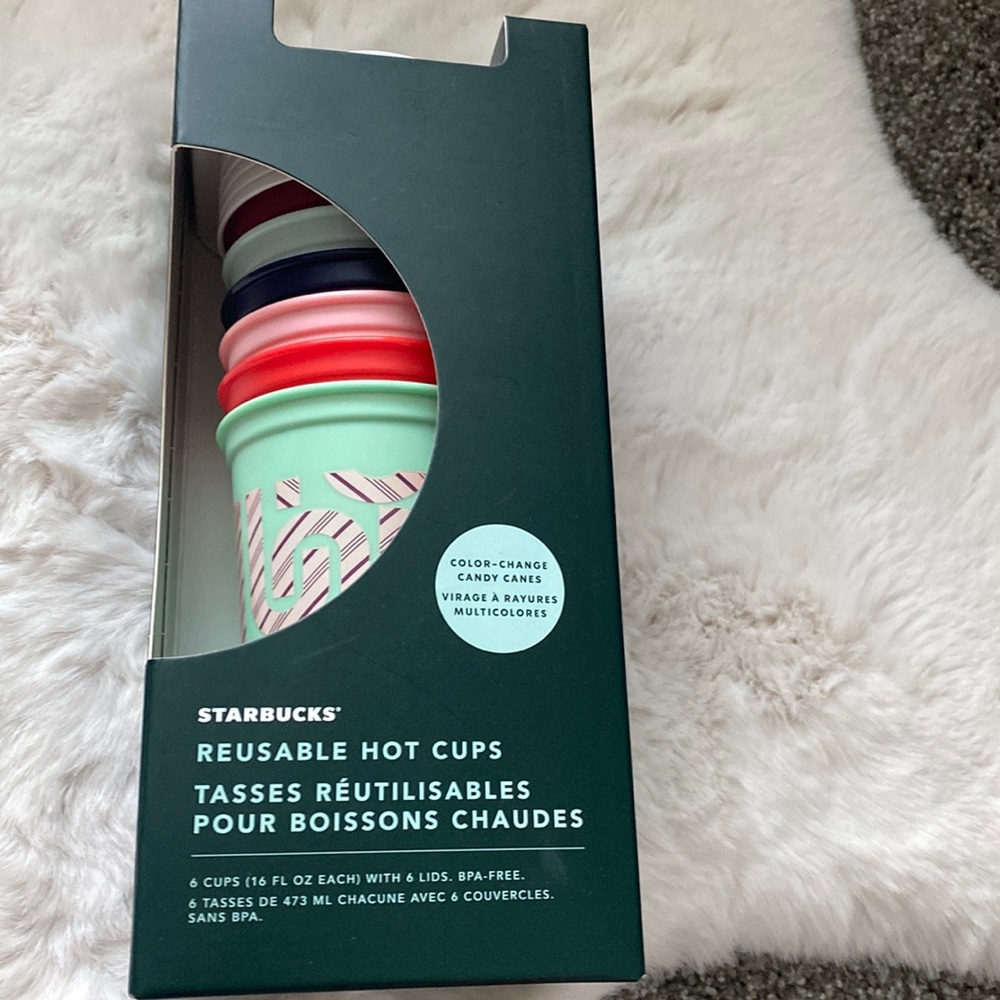 Starbucks Reusable Hot Cups  Color Change 6 cups with lids